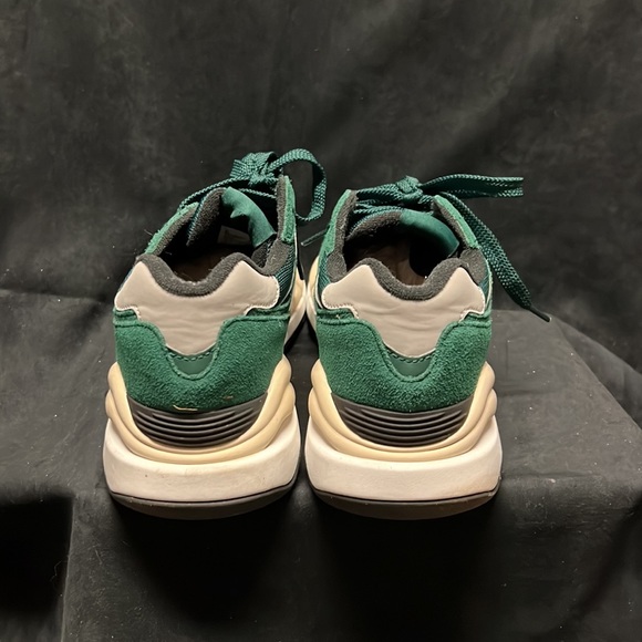 New Balance 57/40 in Mens Sz 10.5 - Picture 3 of 6